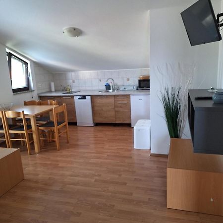 Apartmani Romana Punat Exterior foto