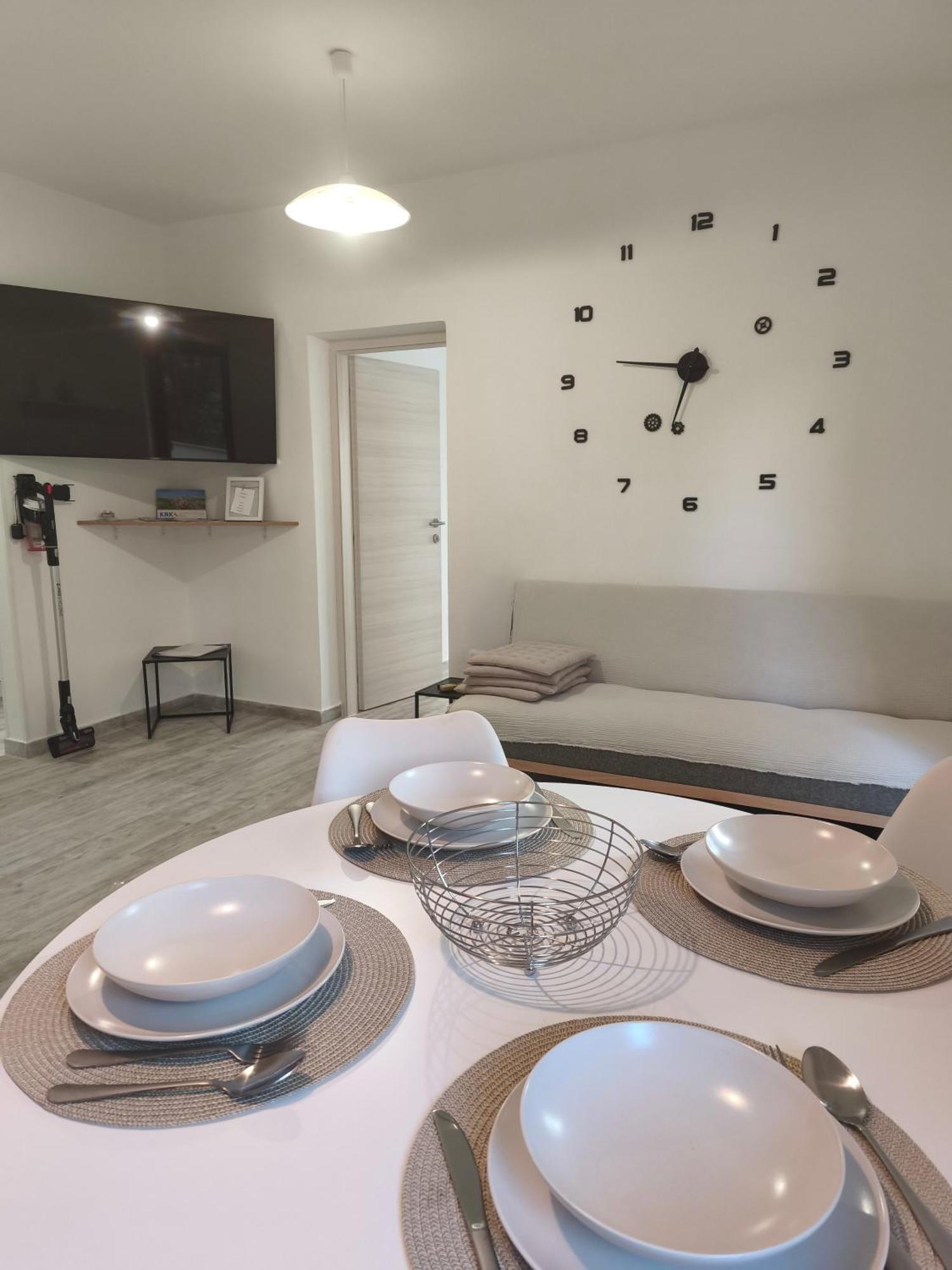 Apartmani Romana Punat Habitación foto